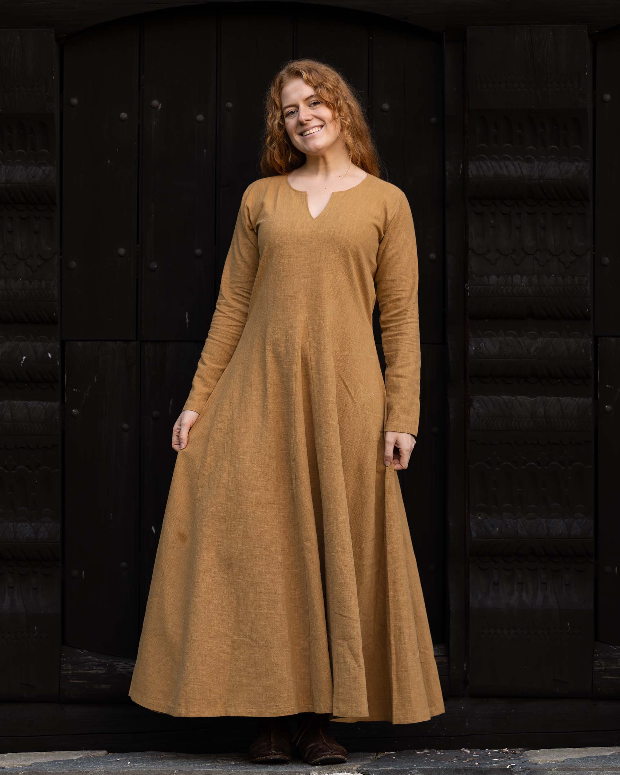 Frøya Viking Linen Dress