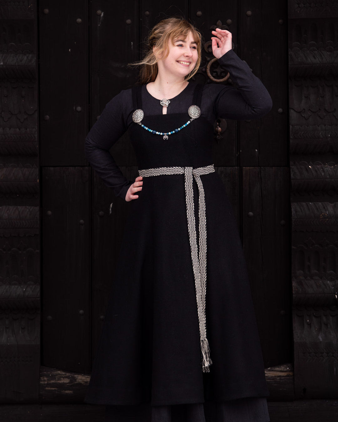 Frøya Viking Linen Dress