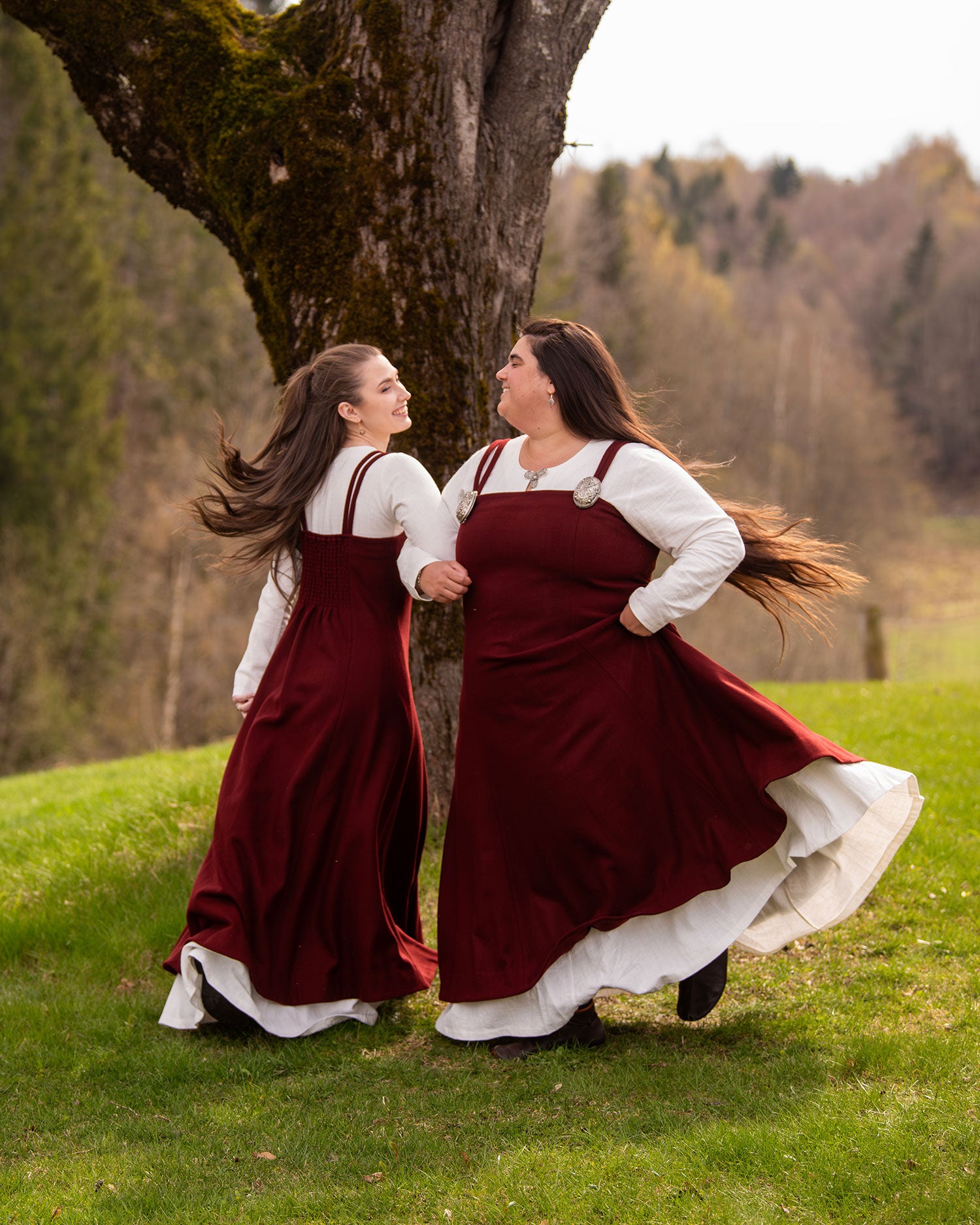 Frøya Viking Linen Dress
