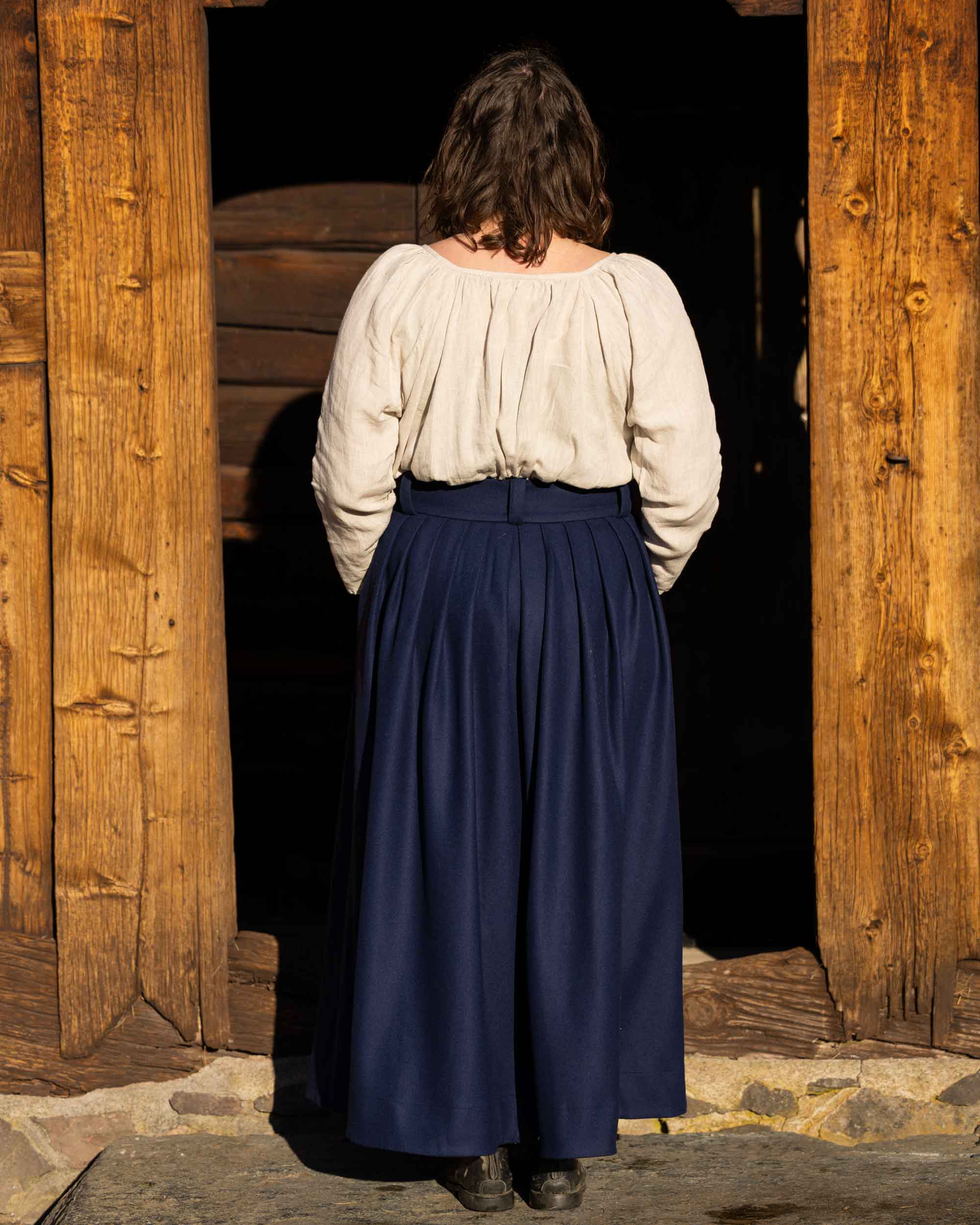 Dølastakk Walking Skirt