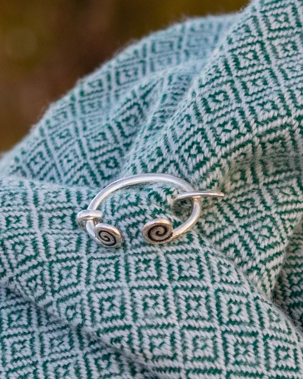 Nivlheim Ring Brooch