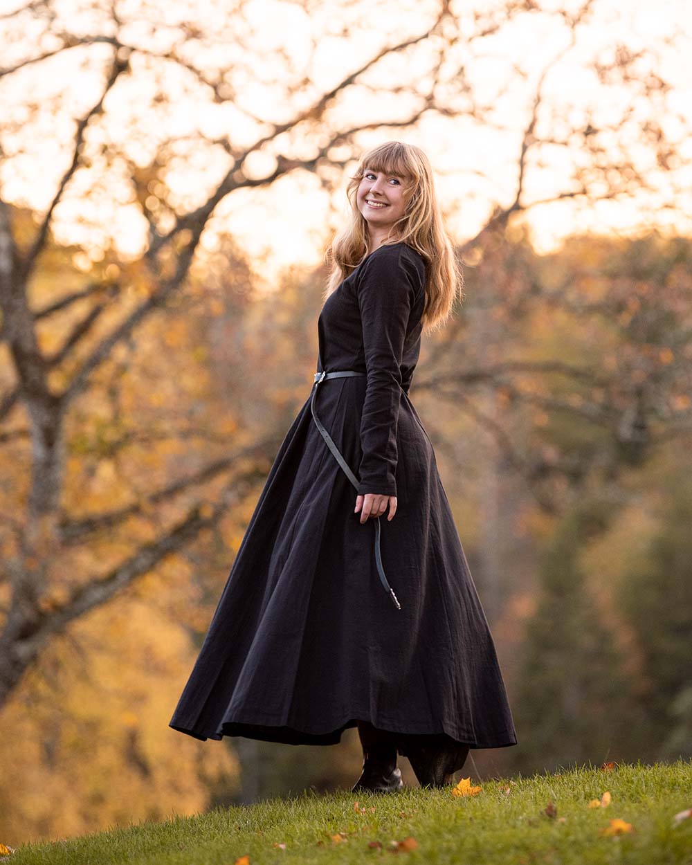 Frøya Viking Linen Dress